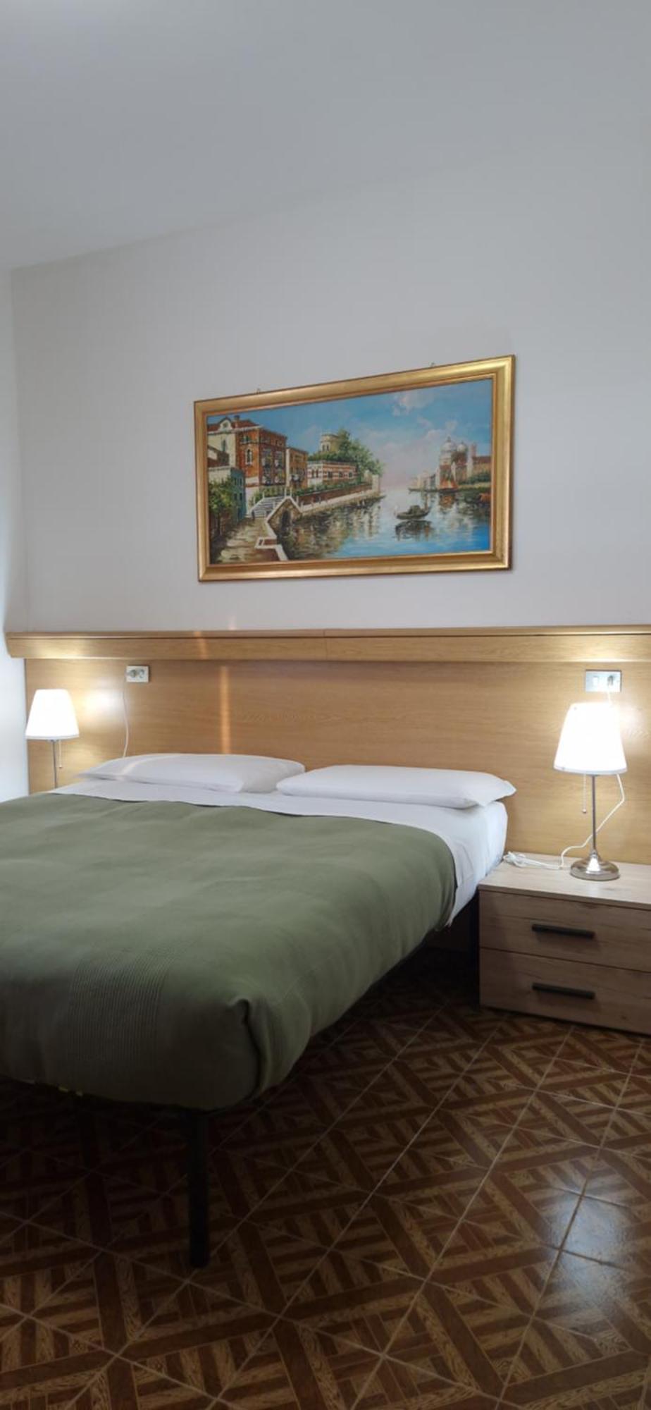 Hotel Tito เมสเตร ภายนอก รูปภาพ